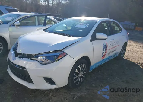2015 Toyota Corolla Le z USA, uszkodzony, nr VIN 2T1BURHE3FC383092